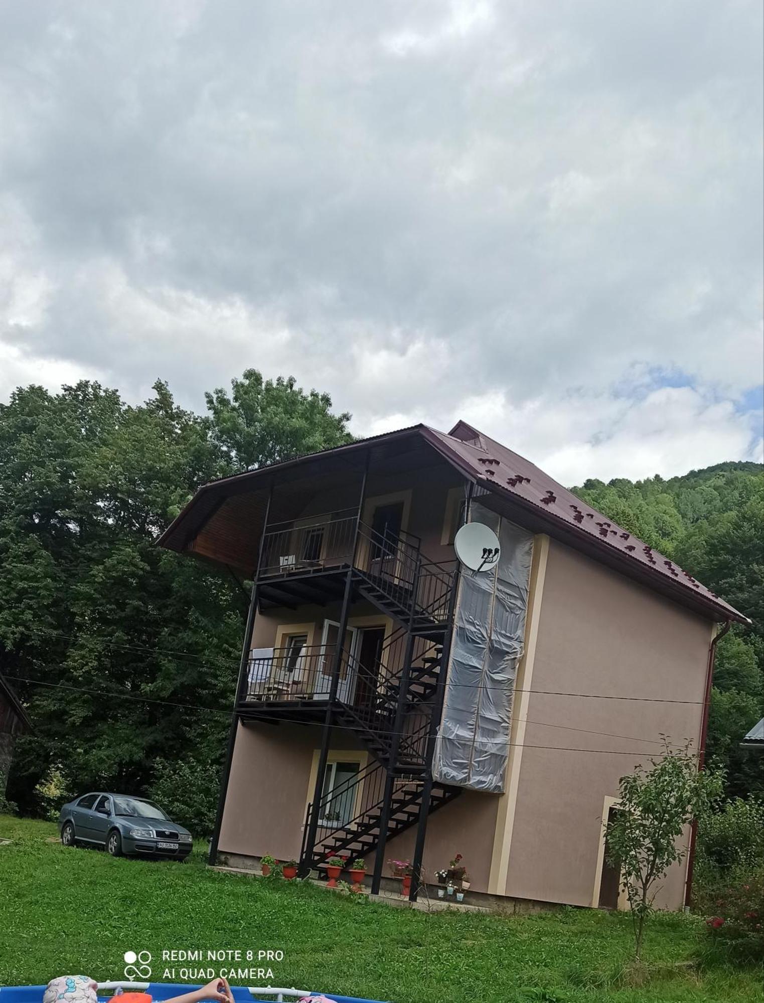 Panorama Apartment Kvasy Bagian luar foto